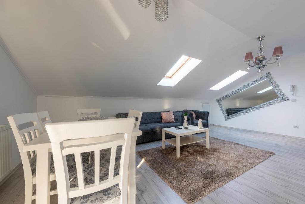 Rania Apartments Клуж-Напока Екстериор снимка